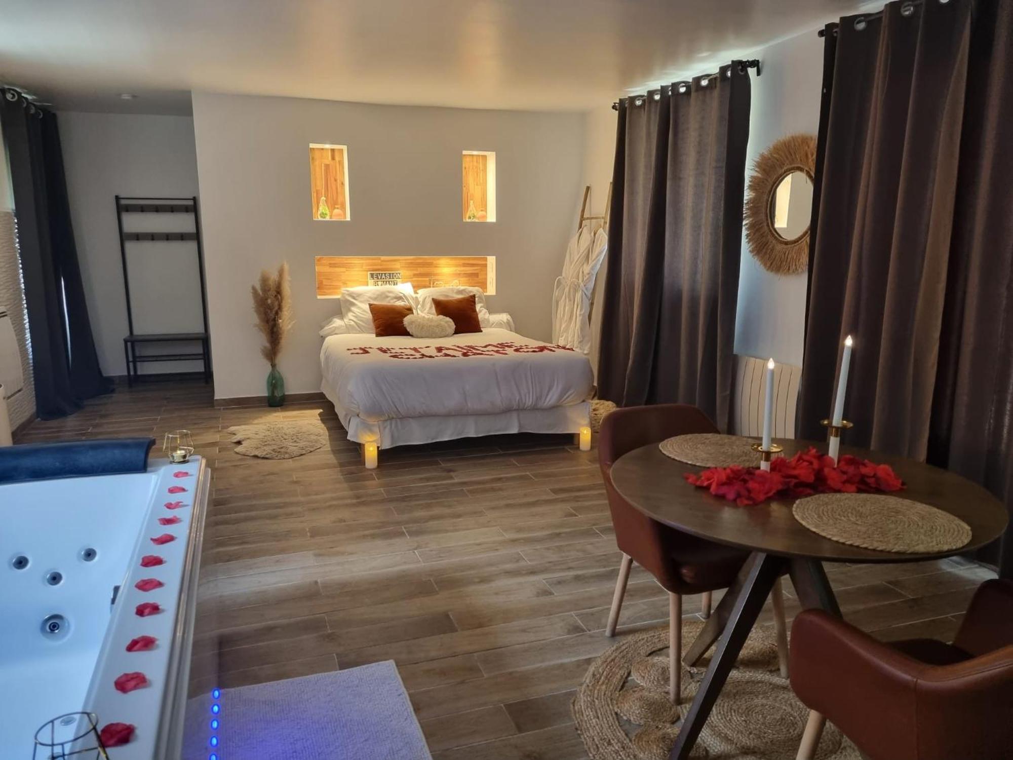 Loft De Luxe Jacuzzi Et Jardin Privatif 10 Minutes De Stade De France Saint-Prix (Val d'Oise) Exterior foto